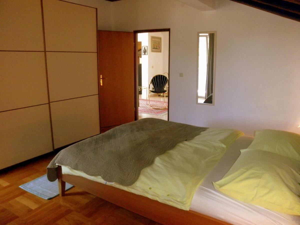 Apartment Preka Palit Bagian luar foto