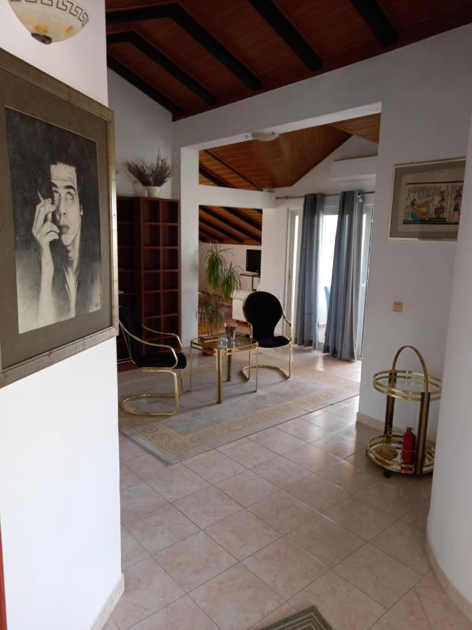 Apartment Preka Palit Bagian luar foto